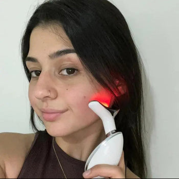Beauty Facial Massager, 7 Color Wavy Acne Beauty Microcurrent Facial Device Skin Firming for Face Neck Beauty Device
